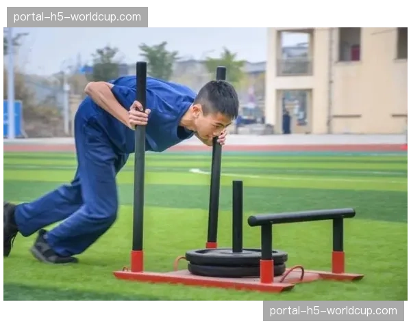 专访体能教练:如何科学安排训练,保障球员在高强度转换中的冲刺能力。