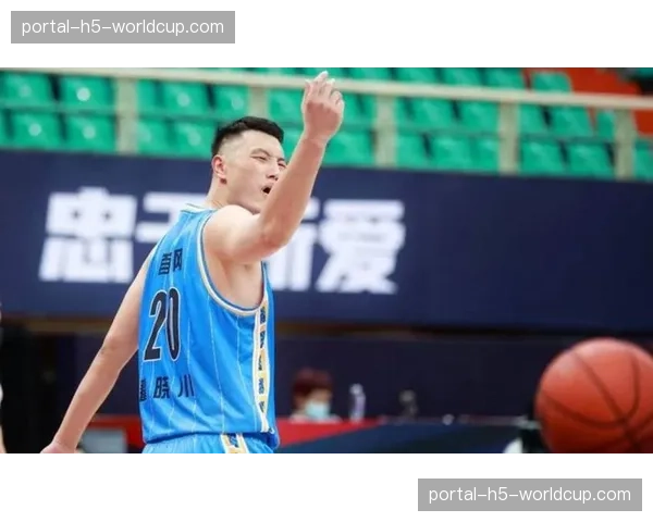 新赛制下老将体能瓶颈凸显，韩德君翟晓川出场时间需精准计算